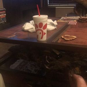 Meet your Posher, Veronica